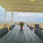 The Blue Mill Penthouse With Beautiful Views Naxxar