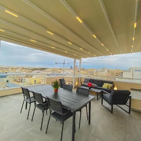 The Blue Mill Penthouse With Beautiful Views شقة *