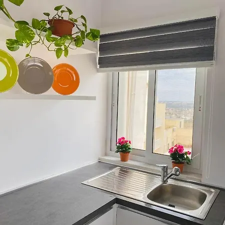 The Blue Mill Penthouse With Beautiful Views ناسار