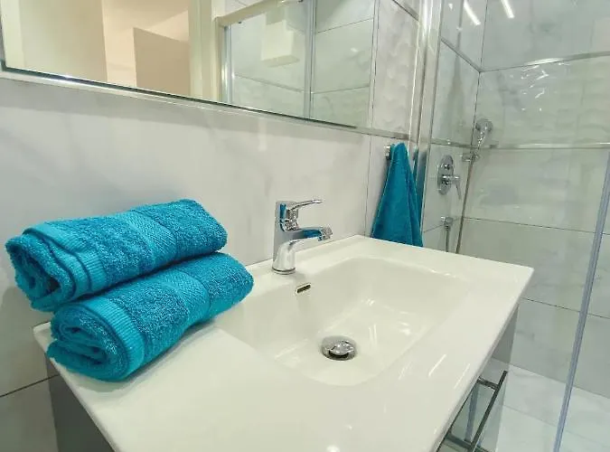 The Blue Mill Penthouse With Beautiful Views Naxxar